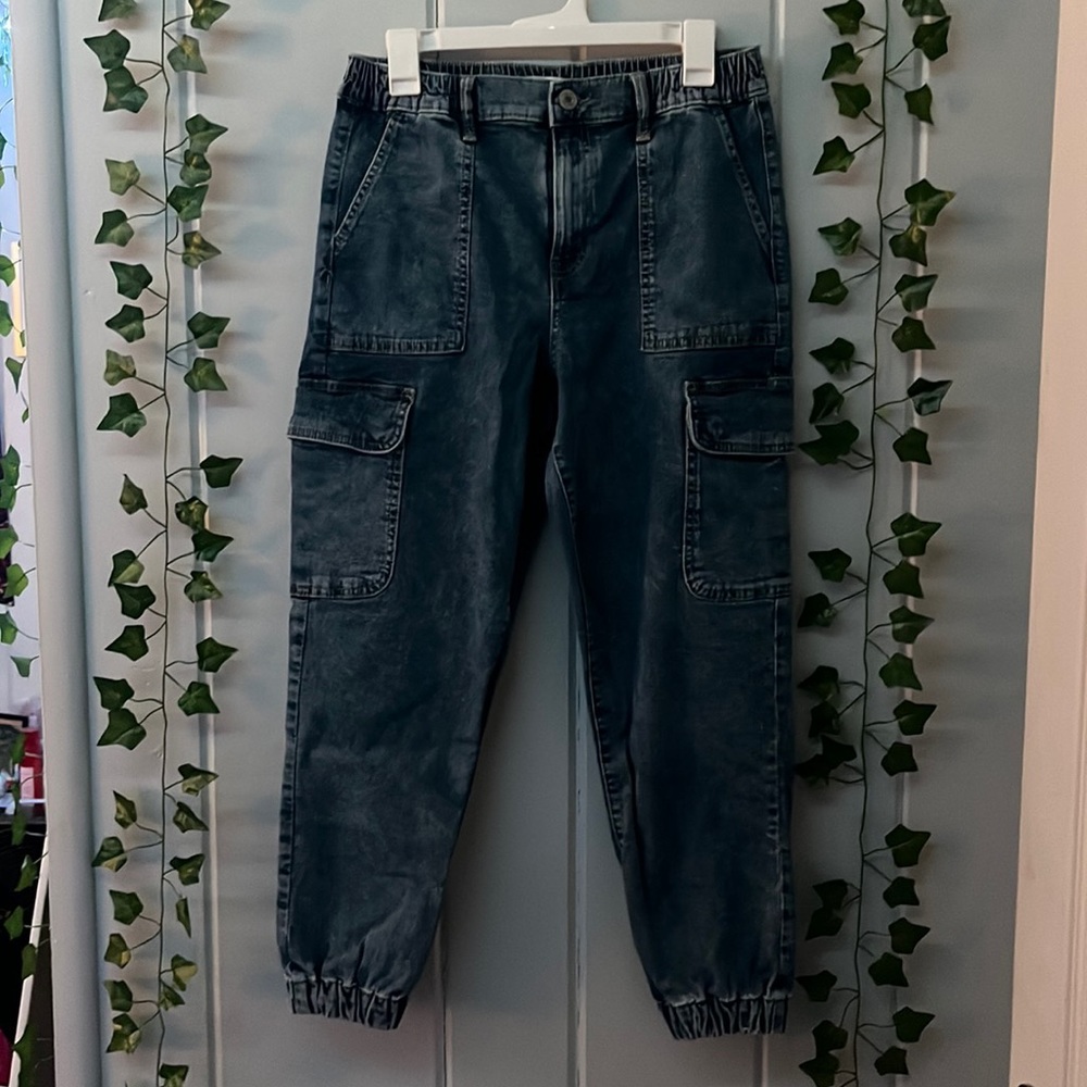 High rise Mom jeans